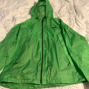 Men’s North Face raincoat